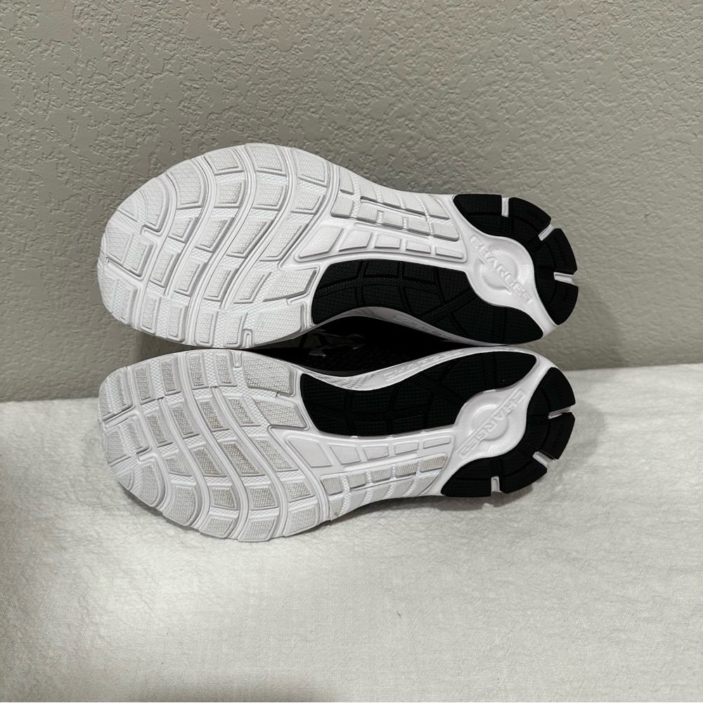 Under Armour Charged Escape 3 Black & White Women’s Size 6 SKU3024913. Preloved - Picture 12 of 12